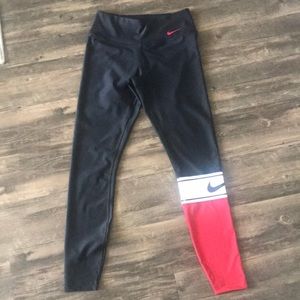 Super fun Nike workout leggings!